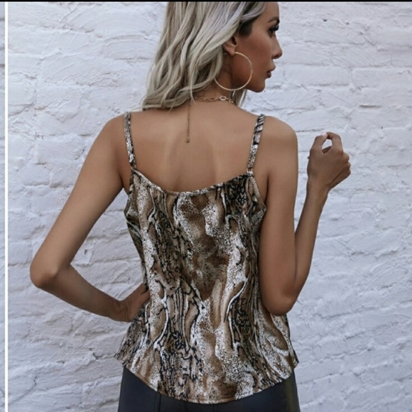 2/$25 CAMI LEOPARD PRINT COWL NECK MEDIUM - Picture 11 of 11